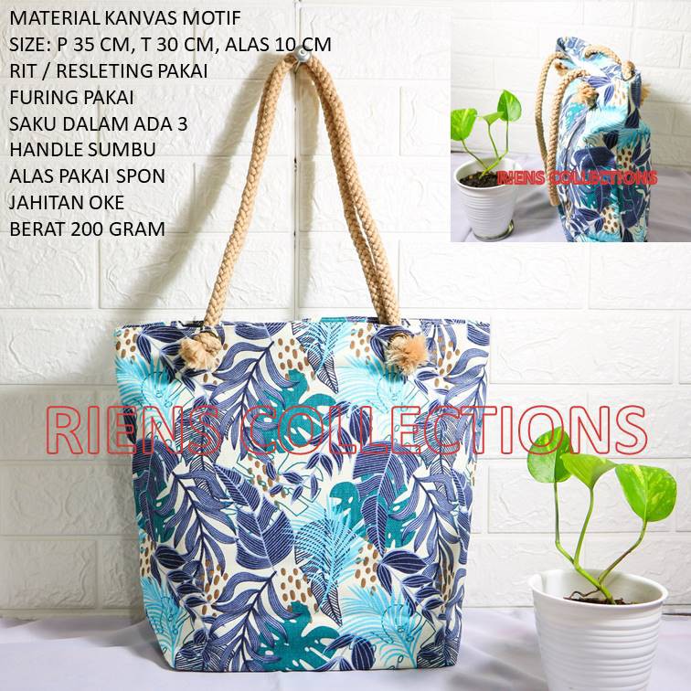 RIENS COLLECTIONS. TOTEBAG KANVAS TALI SUMBU MOTIF FLORAL BIRU. TAS KANVAS. TAS JOGJA. SOUVENIR JOGJA