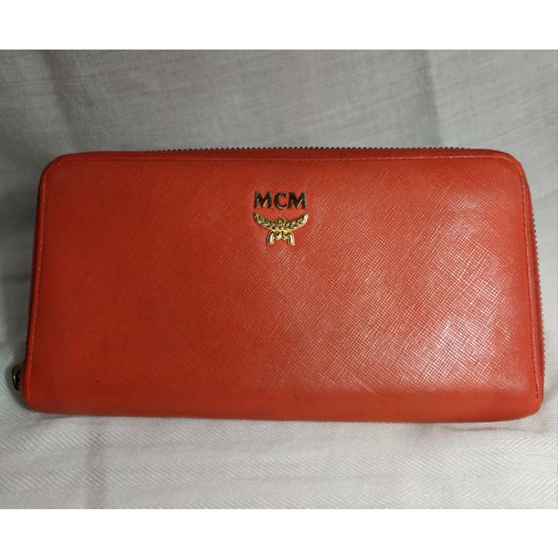 dompet wanita brand mcm