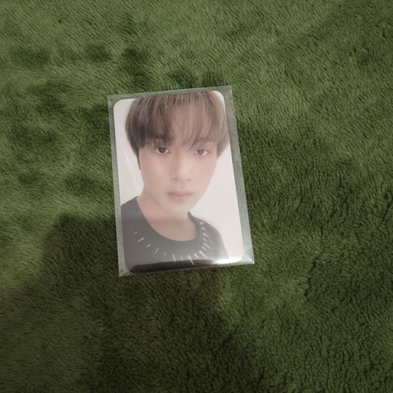WTS PHOTOCARD PC HAECHAN PHOTOPACK SELCA NCT 127 SEASON GREETING 2021