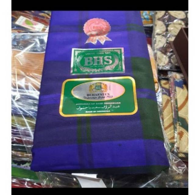 Sarung Tenun BHS  Kotak Samarinda / Sarung BHS Asli