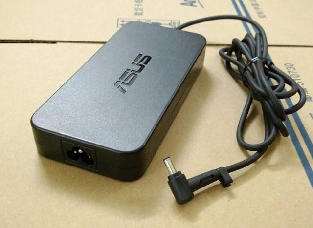 Adaptor Charger Asus ROG G501 G501J G501V /N501JW N501VW Q524U Q534UX Output 19V 6.32A 4.5x3.0mm