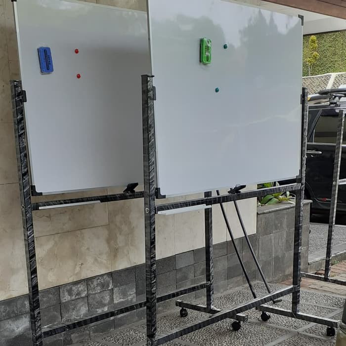 

Whiteboard Standing Double Face 90 × 120
