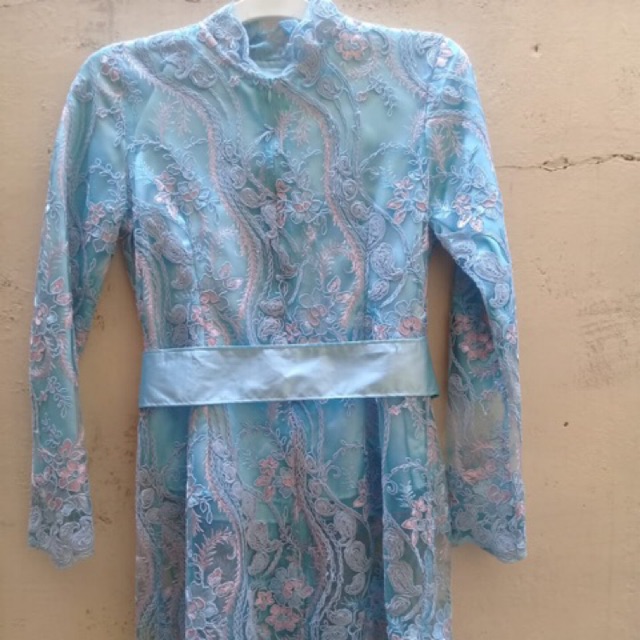 Preloved Kebaya Brokat