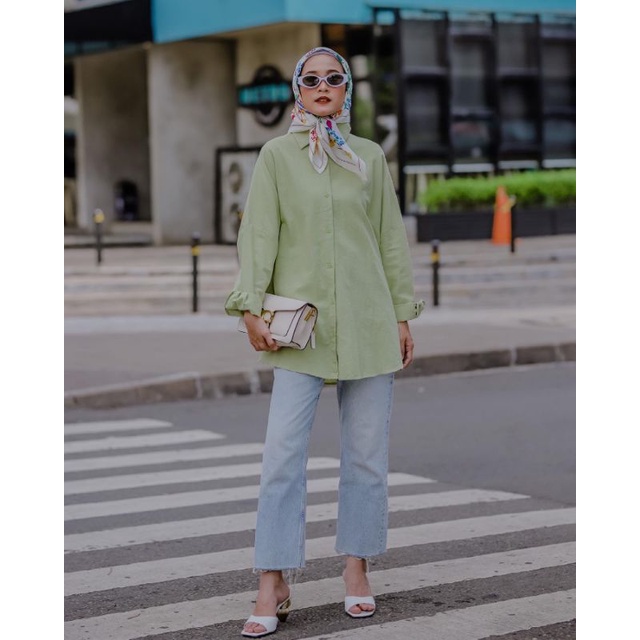 BECKY TOP ISH IYMELSAYSHIJAB