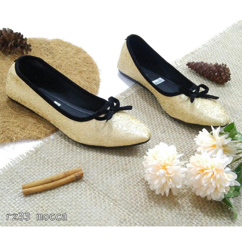 BorneoXavyera Sepatu Flatshoes Riana rz33 Flat Keren Kekinian Bahan Kanvas Premium