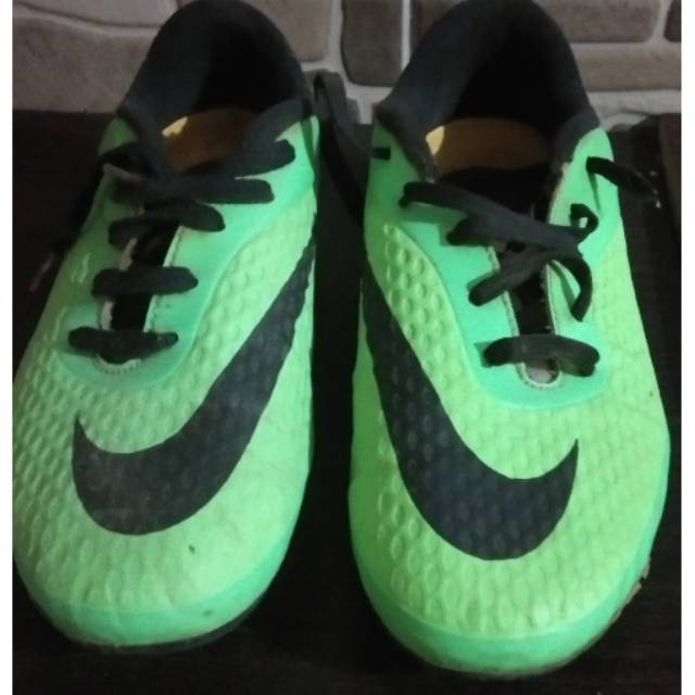 Prelove sepatu bola anak nike original size 34