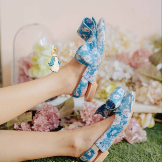 SPRING POINTY BACKSTRAP OCEAN ITTAHERL X PETER RABBIT