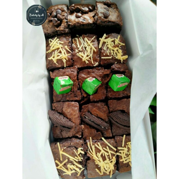 

Brownies Panggang / Brownies Fudgy isi 15 sekat
