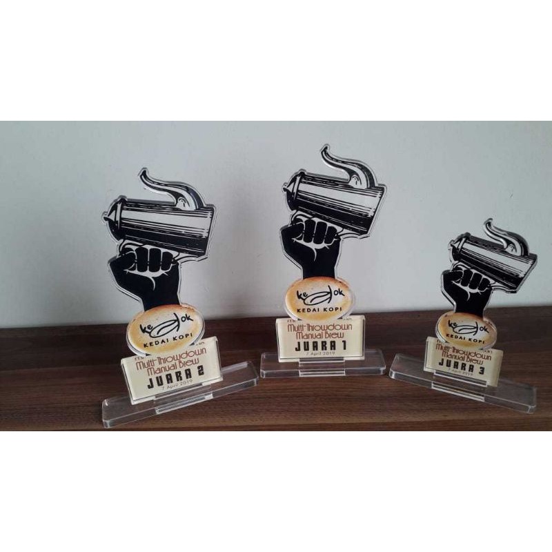 PLAKAT AKRILIK CUSTOM, PLAKAT PENGHARGAAN, PLAKAT CUSTOM, PLAKAT PKL, PLAKAT MURAH