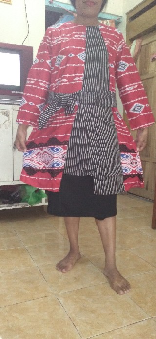 Tunik Kombi Salur Faresa Atasan Batik Kerja Modern Kasual Elegan