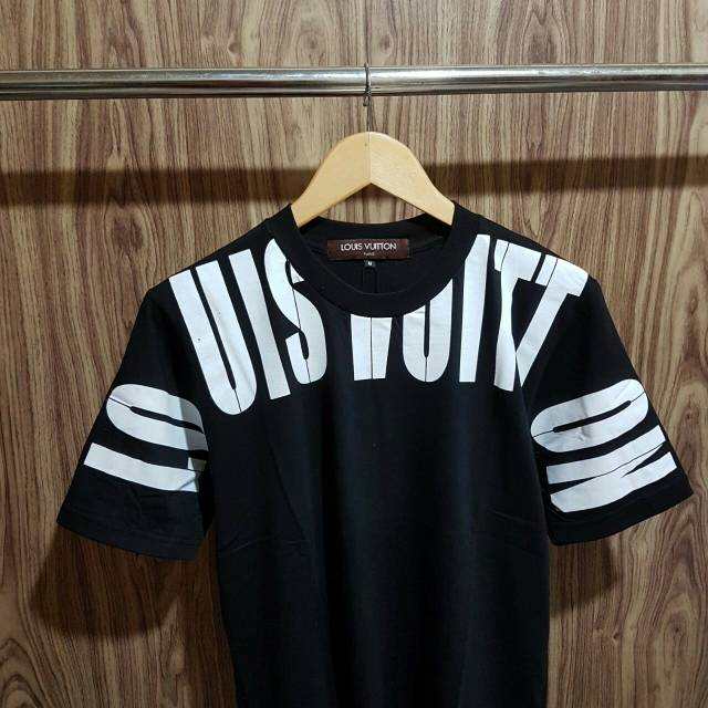 KAOS LOUIS VUITTON (LV) PREMIUM TEE FULLTAG HIGH QUALITY