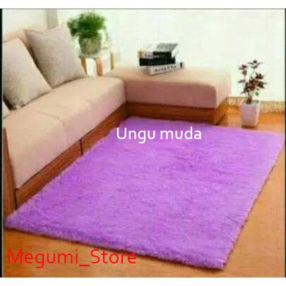 Karpet bulu 100x150x2cm polyfoam-Ungu muda