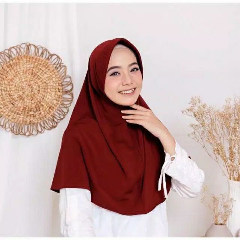 BERGO OVAL POLOS JERSY PREMIUM/ KERUDUNG PET INSTAN (SIZE L)