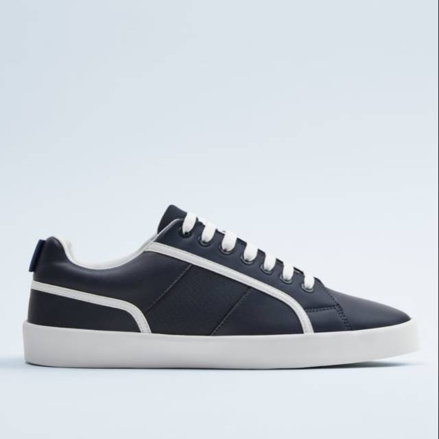 Zara Contrast Sneakers