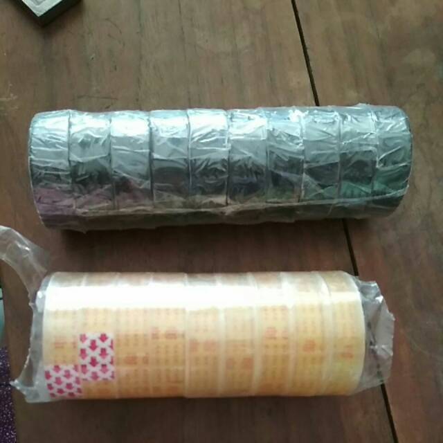 

Isolasi hitam. Isolasi bening