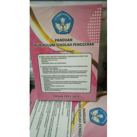 

Buku Panduan Kurikulum Sekolah Penggerak