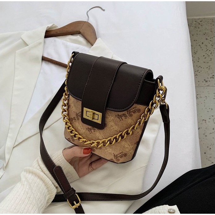 JK 1KG MUAT 2PCS TAS 701 SELEMPANG SLINGBAG IMPORT
