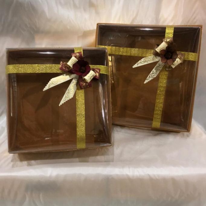 

AKSESORIS PERNIKAHAN KOTAK KUE HANTARAN PERLENGKAPAN PESTA CRAFT