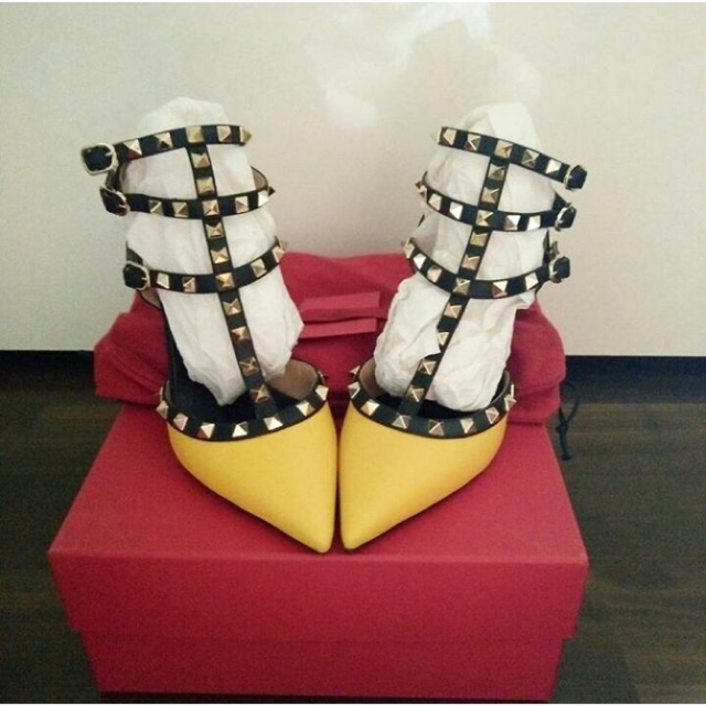 Valentino Kitten Heels Authentic