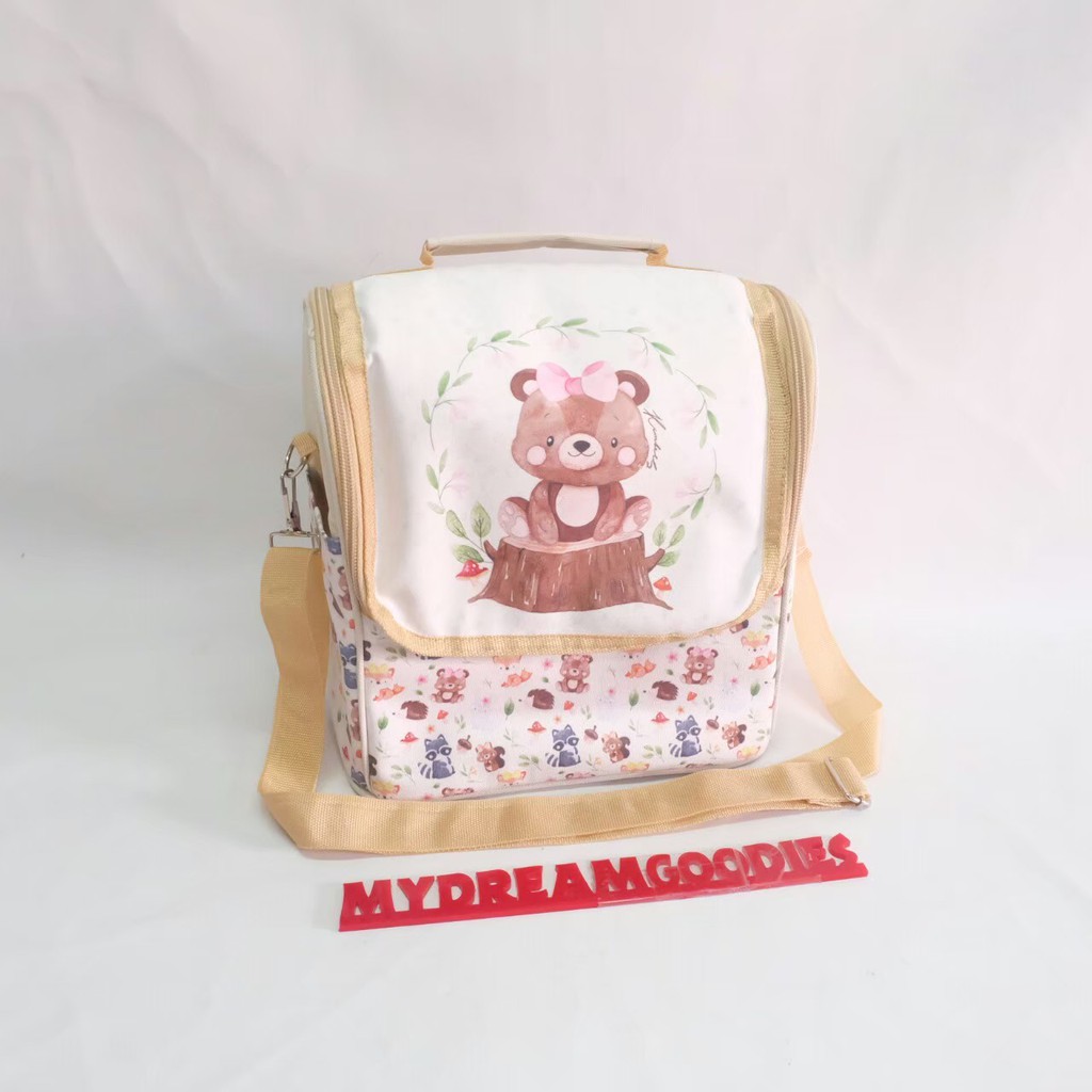 

ABIMANYU / TAS ULTAH / SOUVENIR PROMOSI / POUCH SKINCARE / AQIQAH / TASYAKURAN / MANYUE
