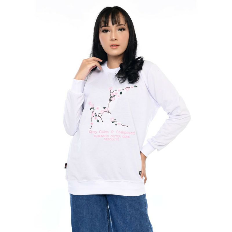 

Sweater Wanita Crewneck Bordir bunga sakura