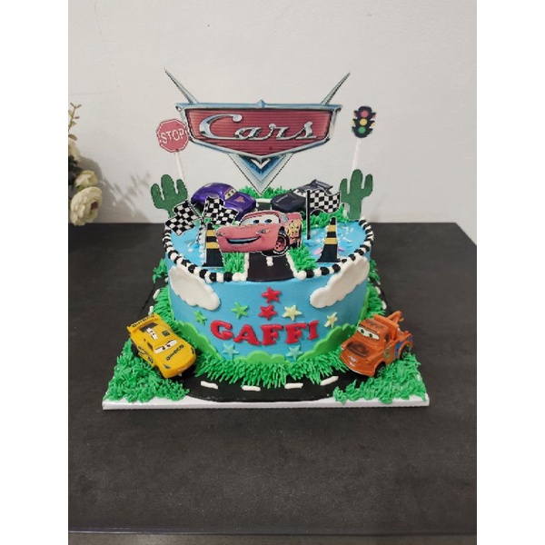 

Kue ultah ulang tahun tart karakter buttercream fondant anak