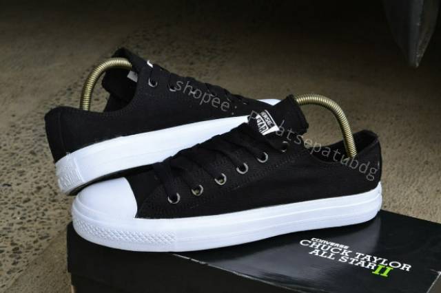 CONVERSE ALL STAR PREMIUM CHUCK TAYLOR  BLACK WHITE