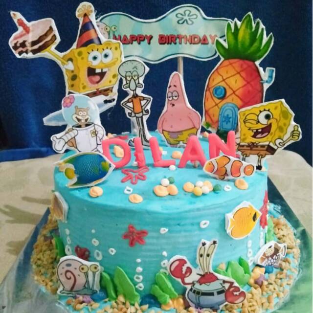 

Kue ulang tahun karakter