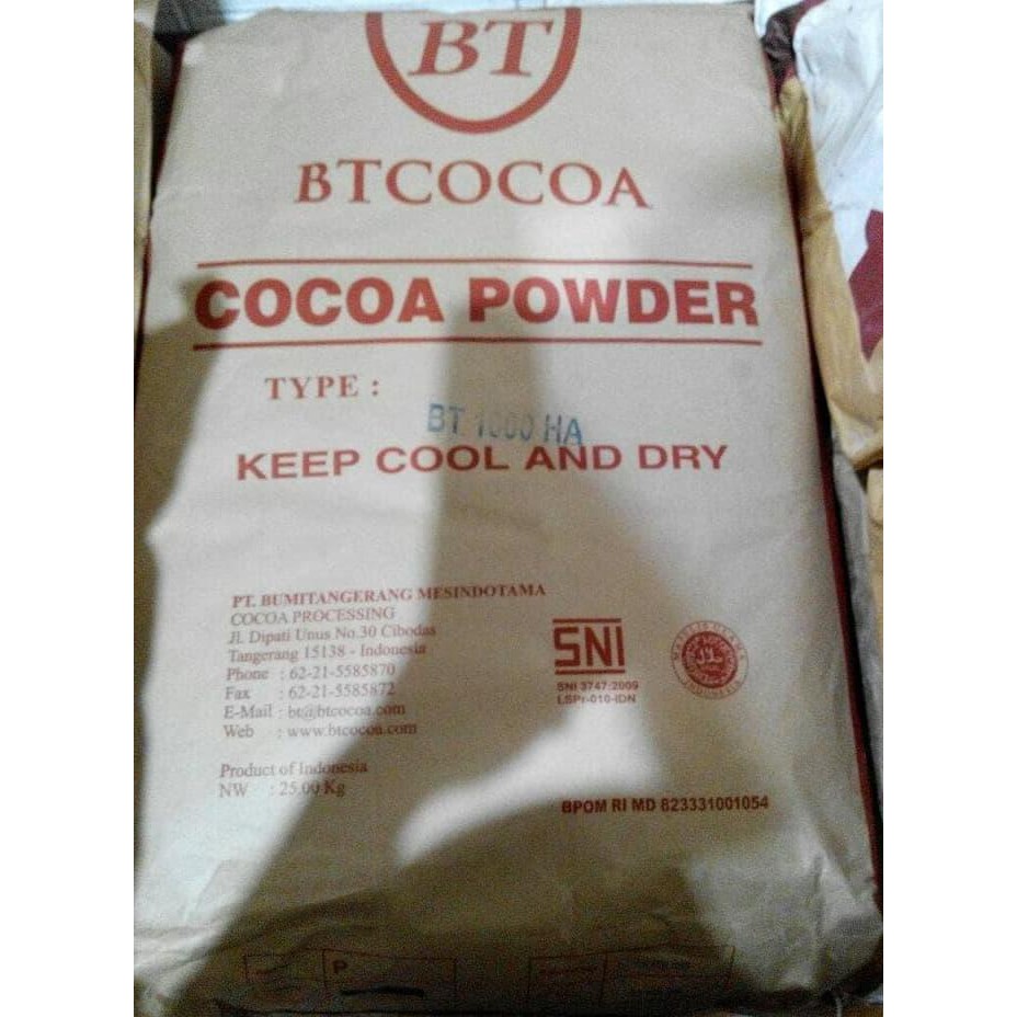 

BAHAN KUE COKLAT BUBUK BT COCOA / JAVA DARK CLASSIC 1000 HA 1 KG ATAU 25 KG SAK PERISA MAKANAN &