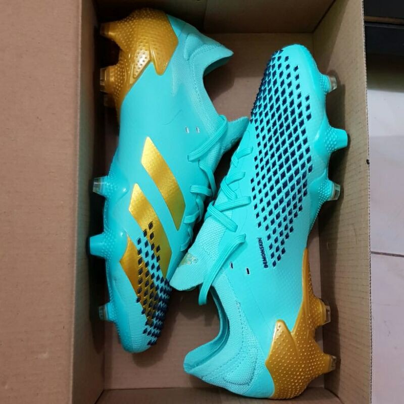 Sepatu Bola Adidas Predator Mutator 20.1 Low Torquoise Fg