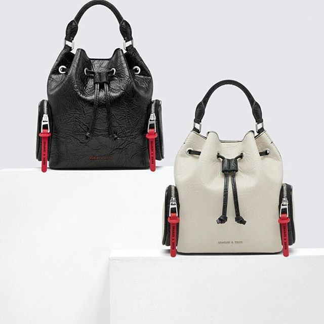 Tas Wanita Serut CK CNK 1026 Wrinkled Effect Drawstring Bucket Bag/Tas Charles And Keith Original