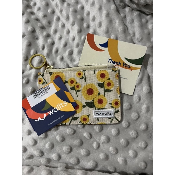 WALLTS DOMPET TIPIS dan GOTOSOVIE