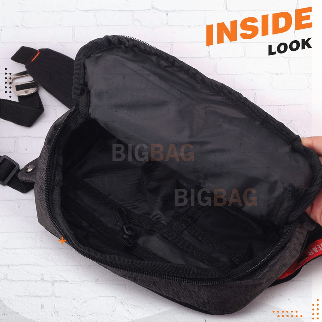 2 IN 1 PORT - Gear Bag HAGO Port 13137 - WITH EARPHONE HOLE + USB  Waistbag Selempang Pria