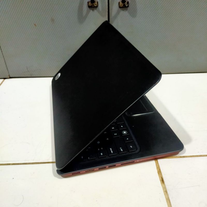 Laptop HP Envy 4 Core i3-2367M Ram 4 GB/320 GB, Windows 10 Slim, Black