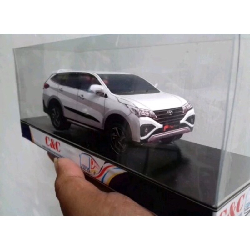 miniatur mobil Toyota rush All new