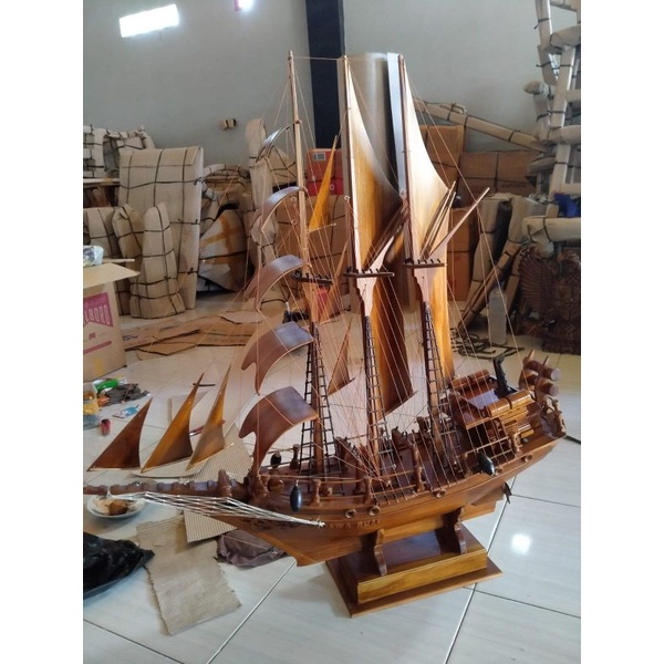 Miniatur Kapal Perahu Phinisi Pinisi Kayu Jati Jujur Barokah Furniture Jepara