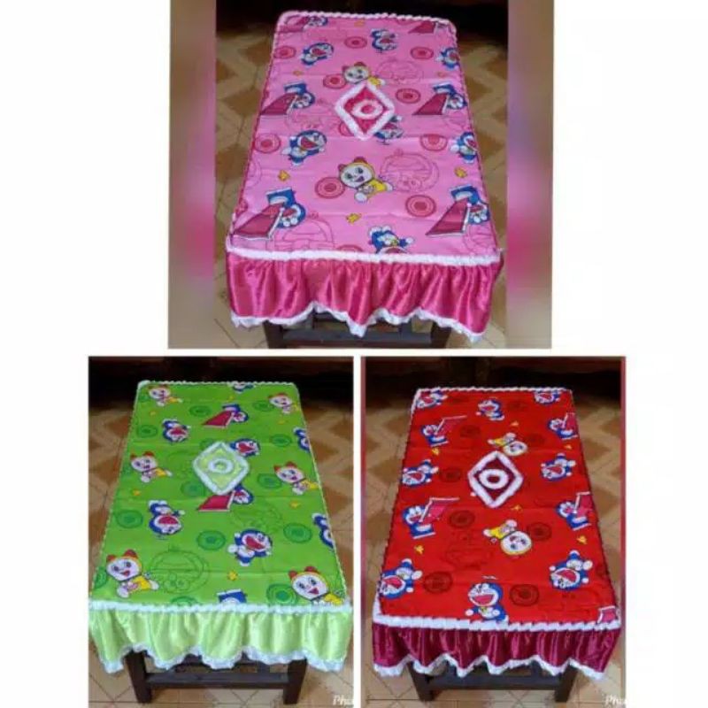 Taplak meja tamu saten karakter doraemon hello kitty