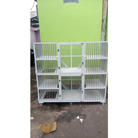 Kandang kucing alumunium putih 2kamar