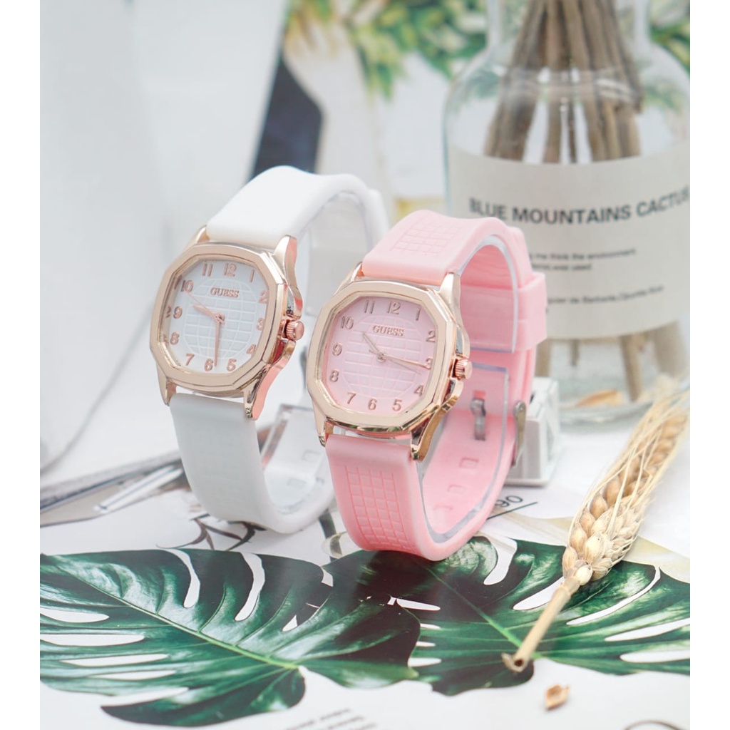 BAJ Jam Tangan Quartz Strap Rubber PU Analog Casual Gaya Retro Wanita Persegi Watch Korean Fashion Body Polos RM045