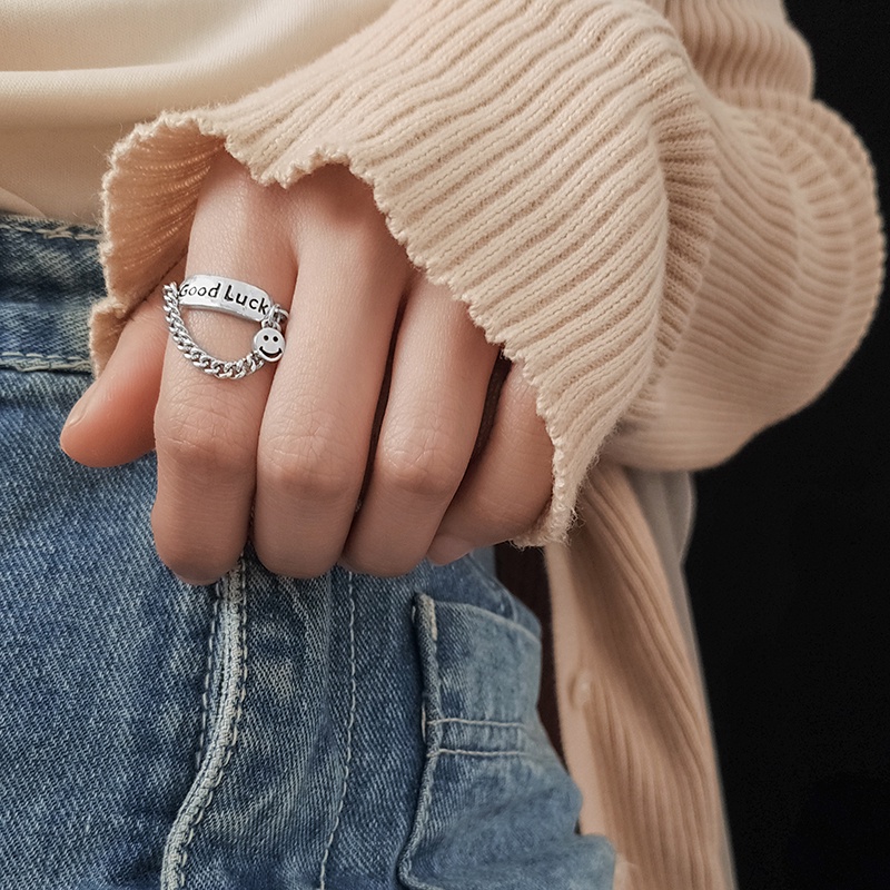 Cincin Desain Smiley Warna Silver Untuk Aksesoris