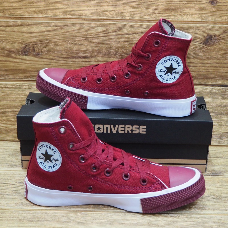 SEPATU CASUAL CONVERSE ALL STAR X UNDEFEATED CHUCK TAYLOR II 2 SNEAKER SHOES SIZE MADE IN VIETNAM