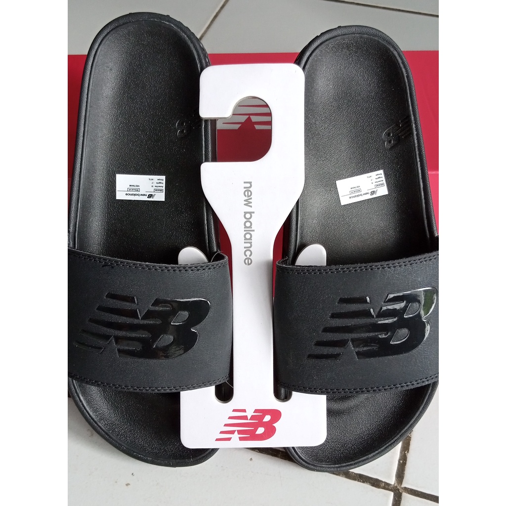 NEW BALANCE Sandal / Black [SMF200K1] - Original