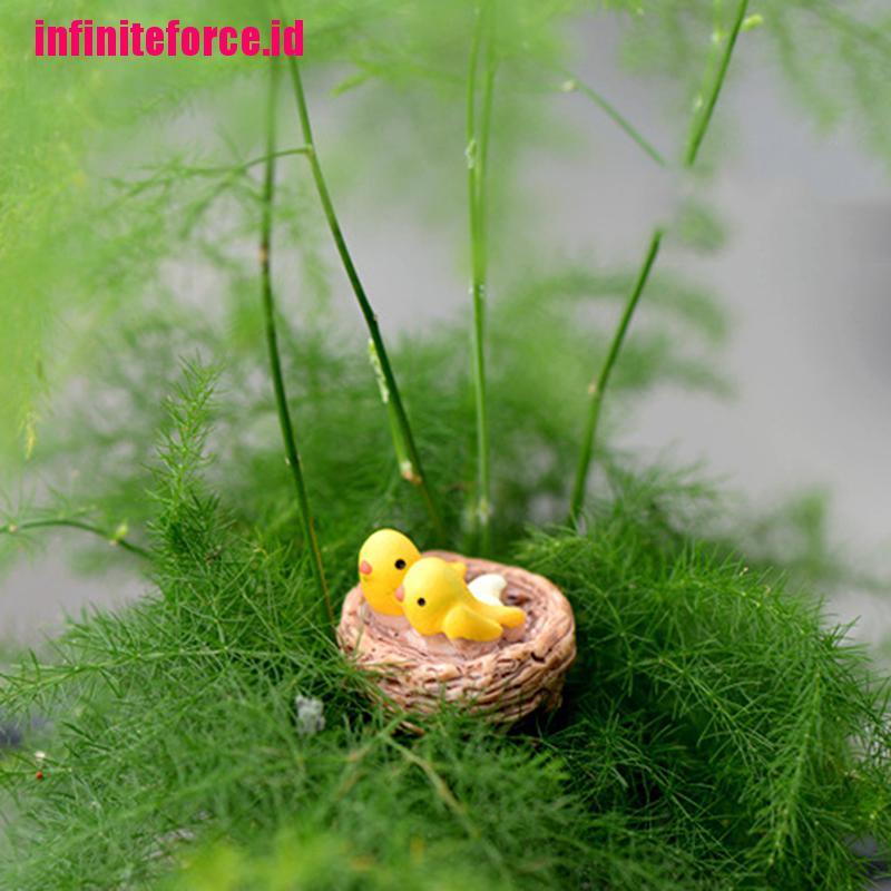 Mini nest with birds fairy garden miniatures gnomes moss terrariums resin crafts figurines for home decoration accessories