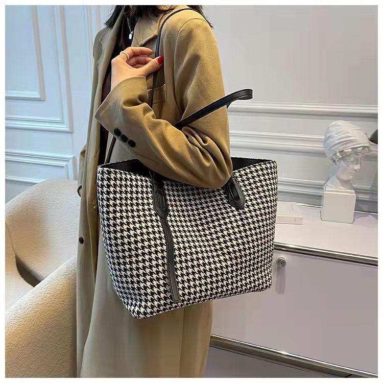 MV_Marvelouz MV805737 tas TOTE BAG Fashion Kekinian wanita import terbaru 1kg bisa 2 tas supplier tas import EL 5737 CR7732 GT1917 LT2019 BQ3364 JTF01343