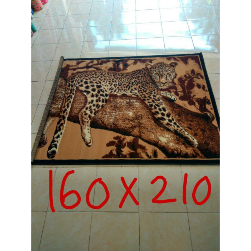 Karpet permadani motif macan