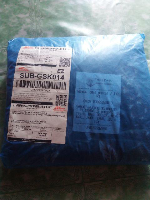 Couple Batik Sania Ruffle Setelan Brukat Natal