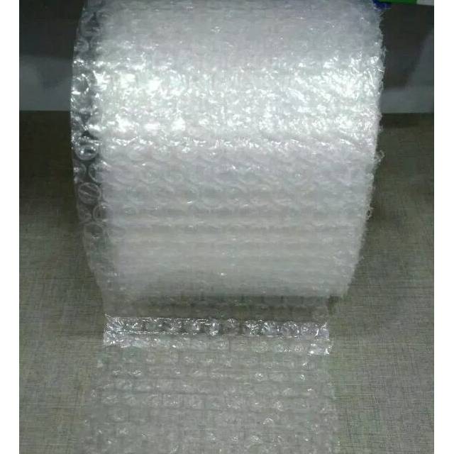 

Bubble wrap tambahan perlindungan barang anda agar lebih sapty