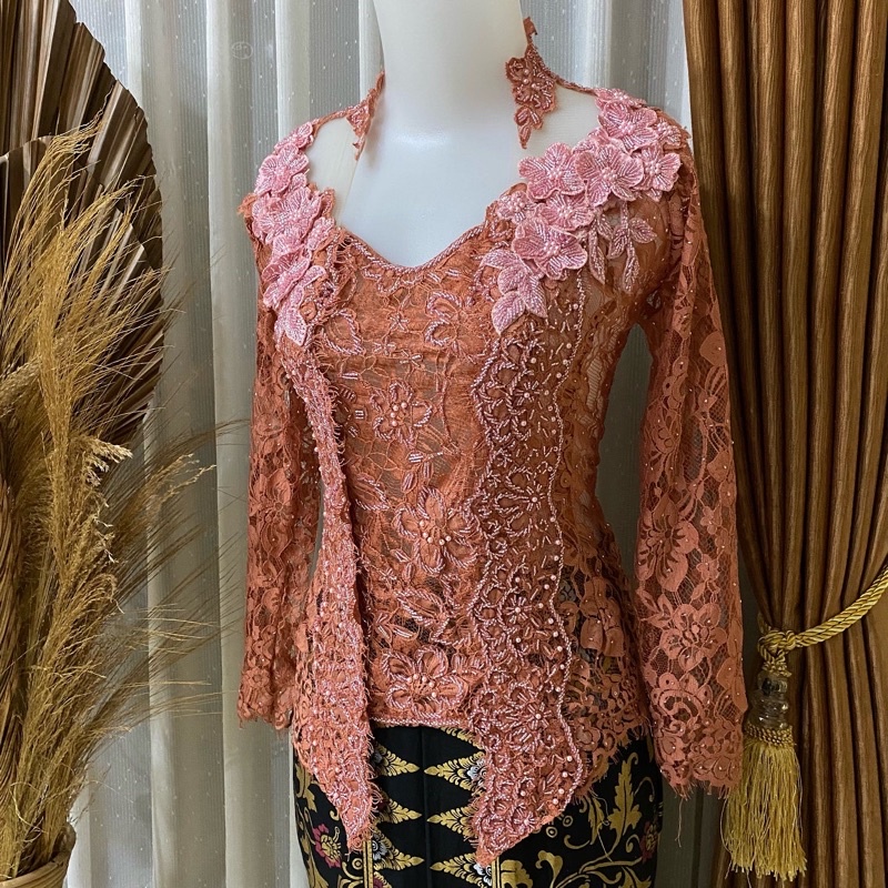 Kebaya Modifikasi | Kebaya Payet | Kebaya Bali | Kebaya Nikah | Kebaya Akad | Kebaya Pengantin-FTB09