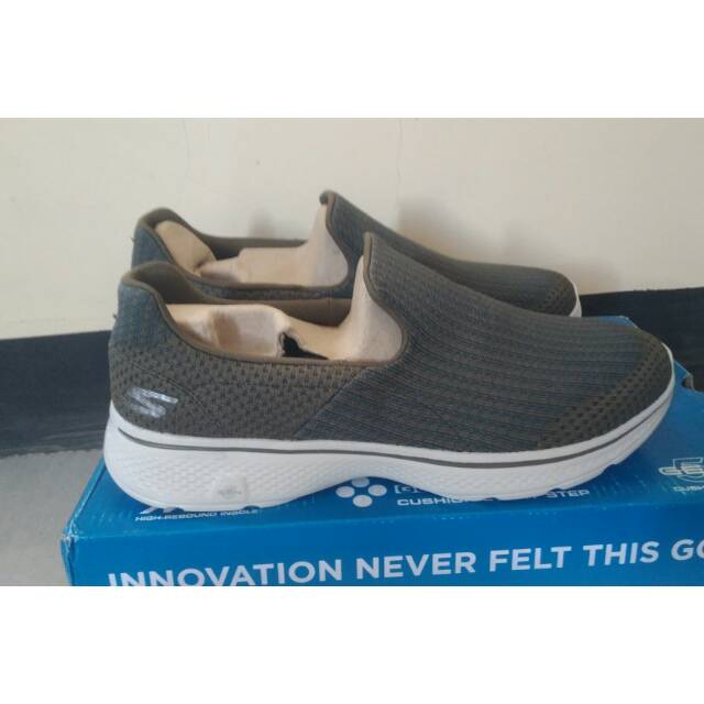 SKECHERS GO WALK 4