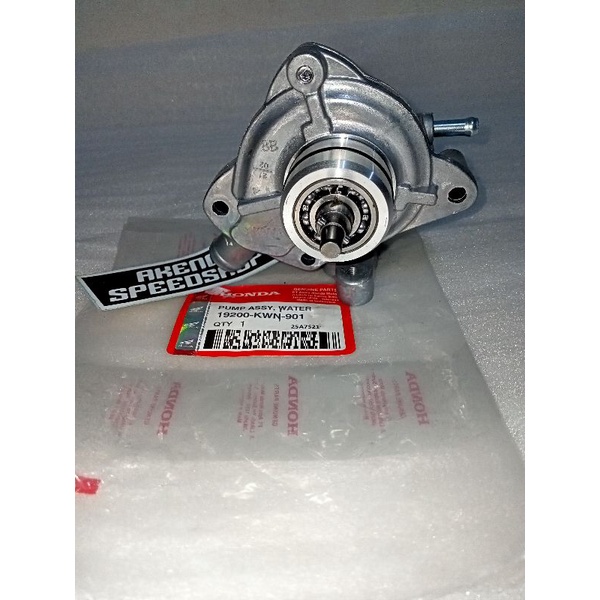 Water pump Water pump Assy KWN PCX 150/Vario 125 CBS fi old/Vario 125 LED/Vario 150 asli ori